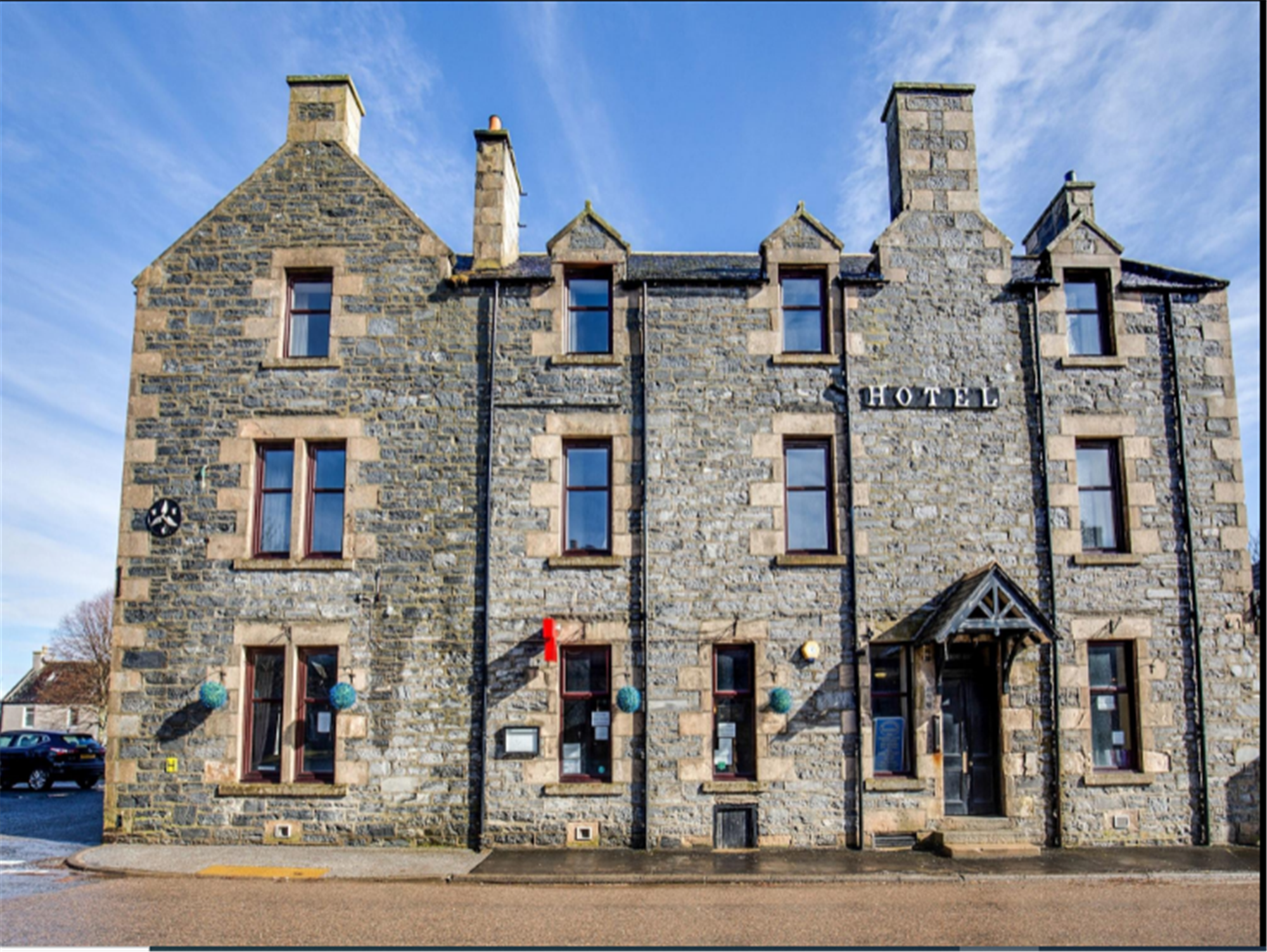 FREEHOLD VILLAGE HOTEL/PUBLIC HOUSE & RESTAURANT IN THE CAIRNGORMS