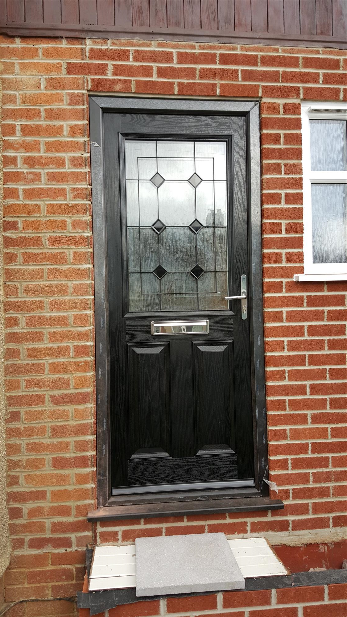 MOBILE DOUBLE GLAZING SALES & FITTING COMPANY IN BRISTOL