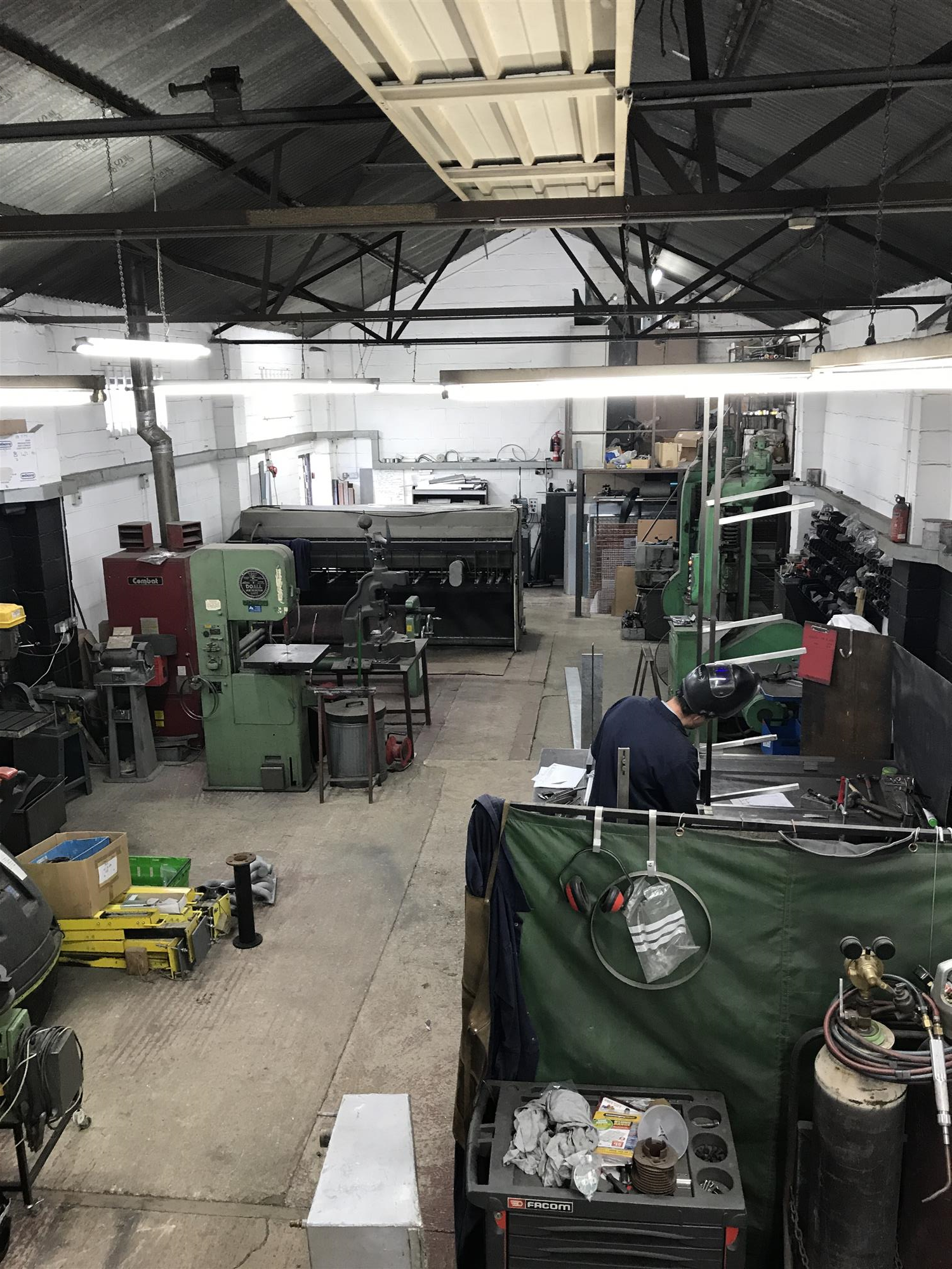 SPECIALIST WELDING & FABRICATION COMPANY IN OXFORDSHIRE