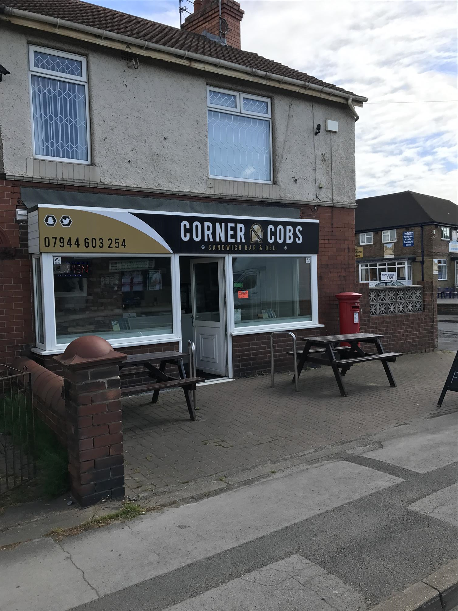 POPULAR SANDWICH BAR IN MALTBY