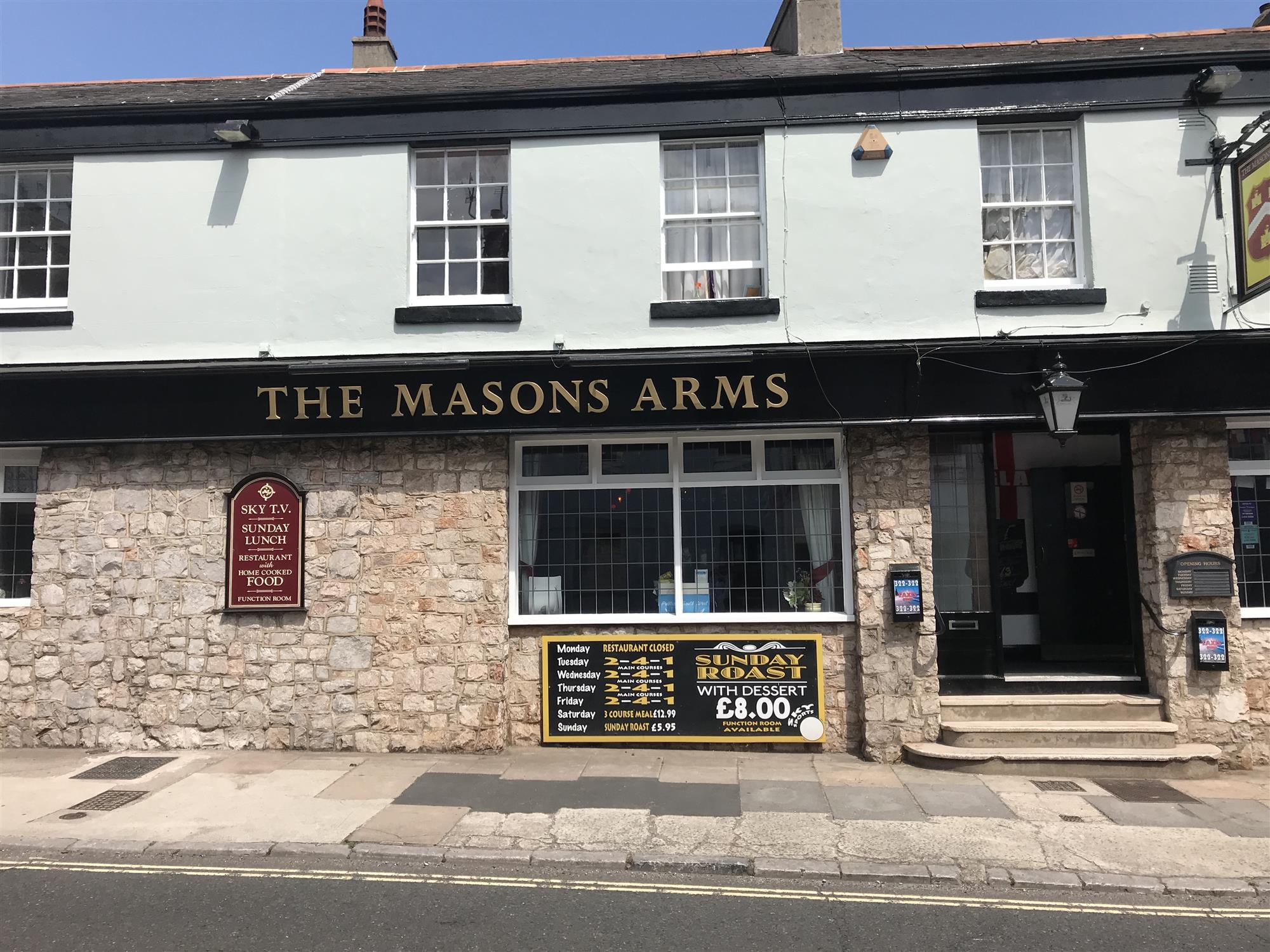 SEASIDE VILLAGE PUBLIC HOUSE & RESTAURANT NEAR TORQUAY