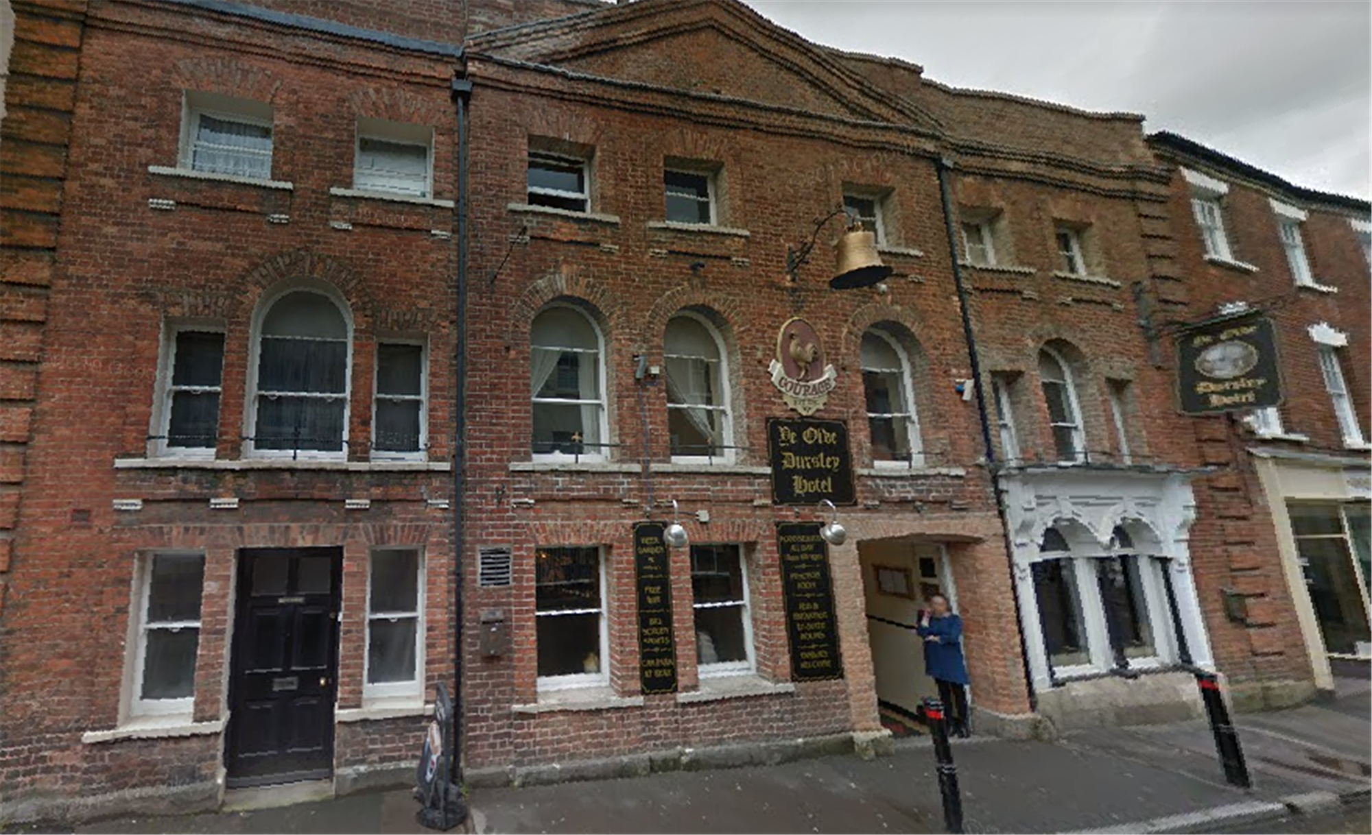 IMPRESSIVE FREEHOLD PUBLIC HOUSE/RESTAURANT & HOTEL WITH NIGHTCLUB IN DURSLEY TOWN CENTRE