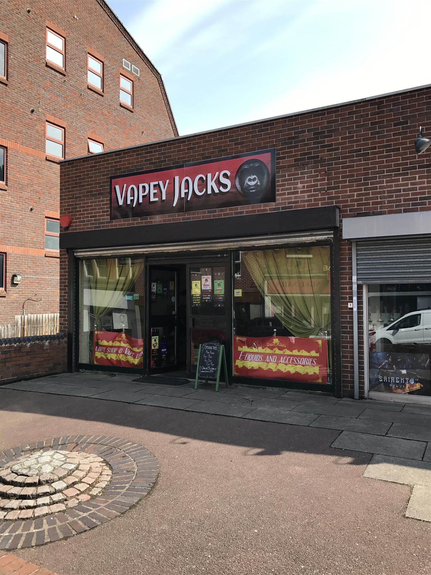 HIGHLY REGARDED VAPE LOUNGE & LICENSED CAFE BAR IN DERBY CITY CENTRE