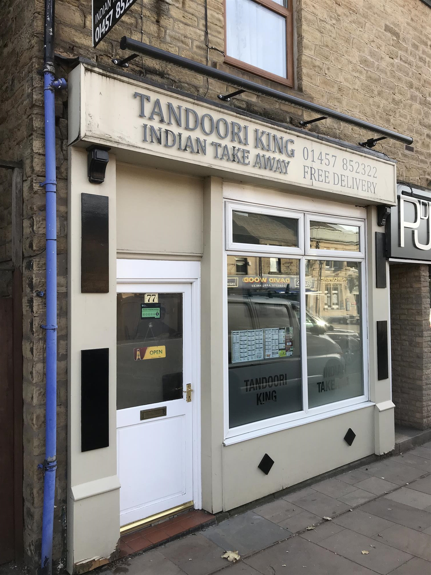 POPULAR INDIAN TAKEAWAY & DELIVERIES ON GLOSSOP HIGH STREET