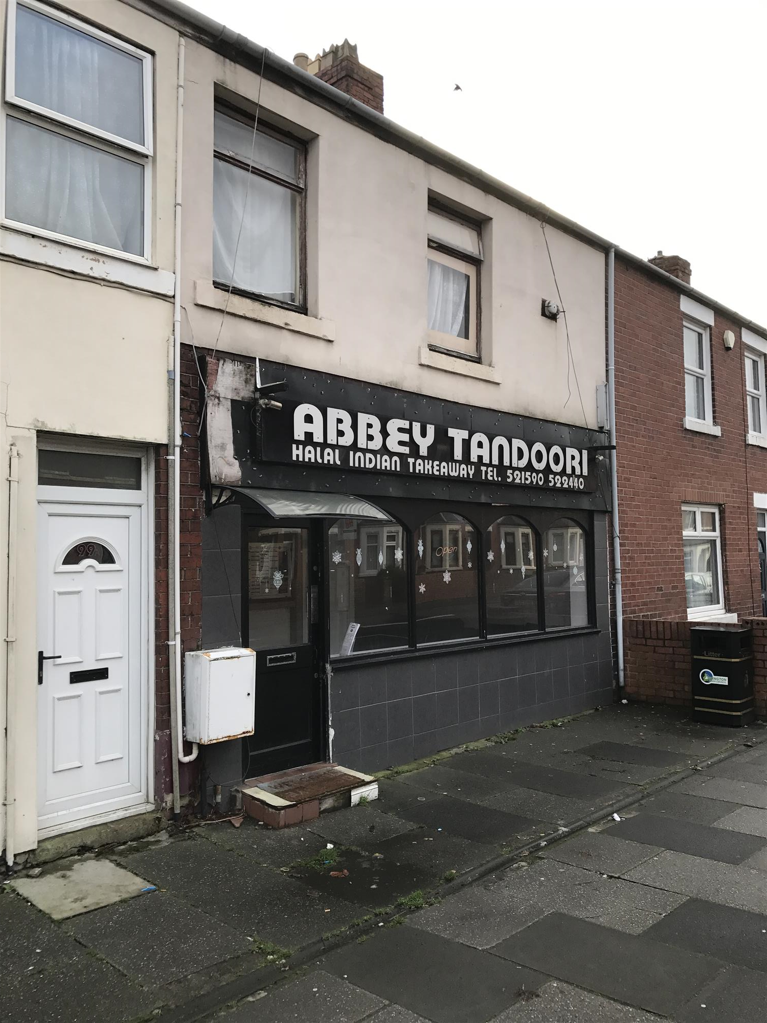 INDIAN TAKEAWAY & DELIVERIES WITH FAMILY APARTMENT IN ASHINGTON