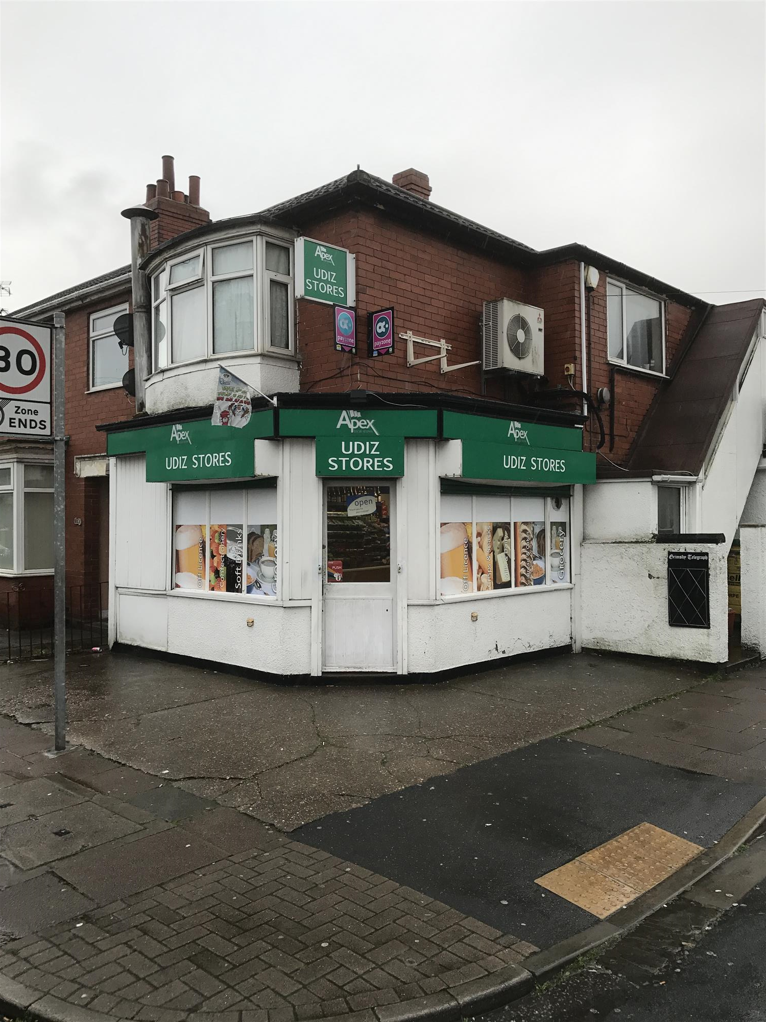POPULAR LICENSED CONVENIENCE STORE IN GRIMSBY SUBURB