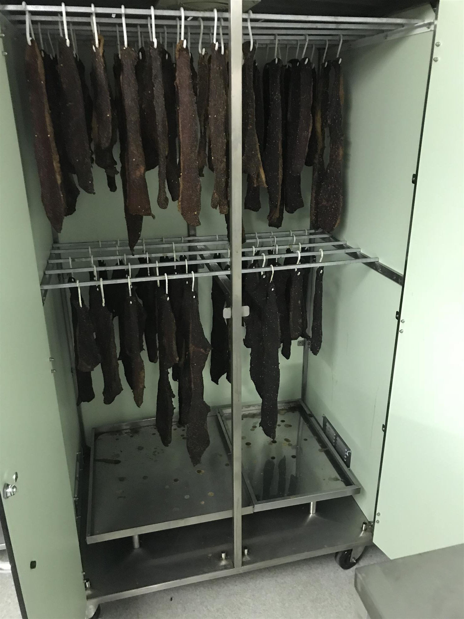 BILTONG MEAT DRYING CABINET MANUFACTURING COMPANY IN THE WEST COUNTRY