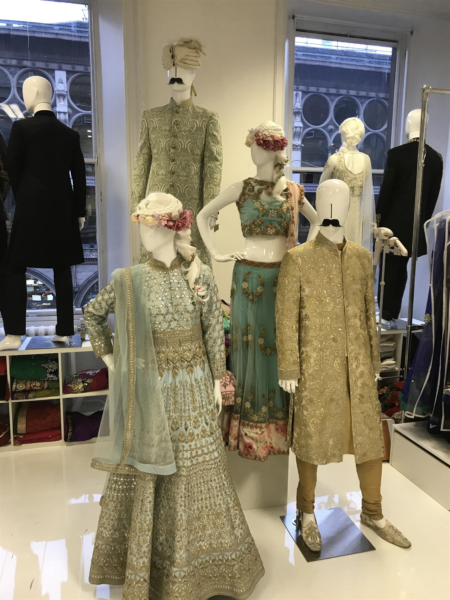 DESIGNER ASIAN CLOTHING EMPORIUM IN GLASGOW CITY CENTRE