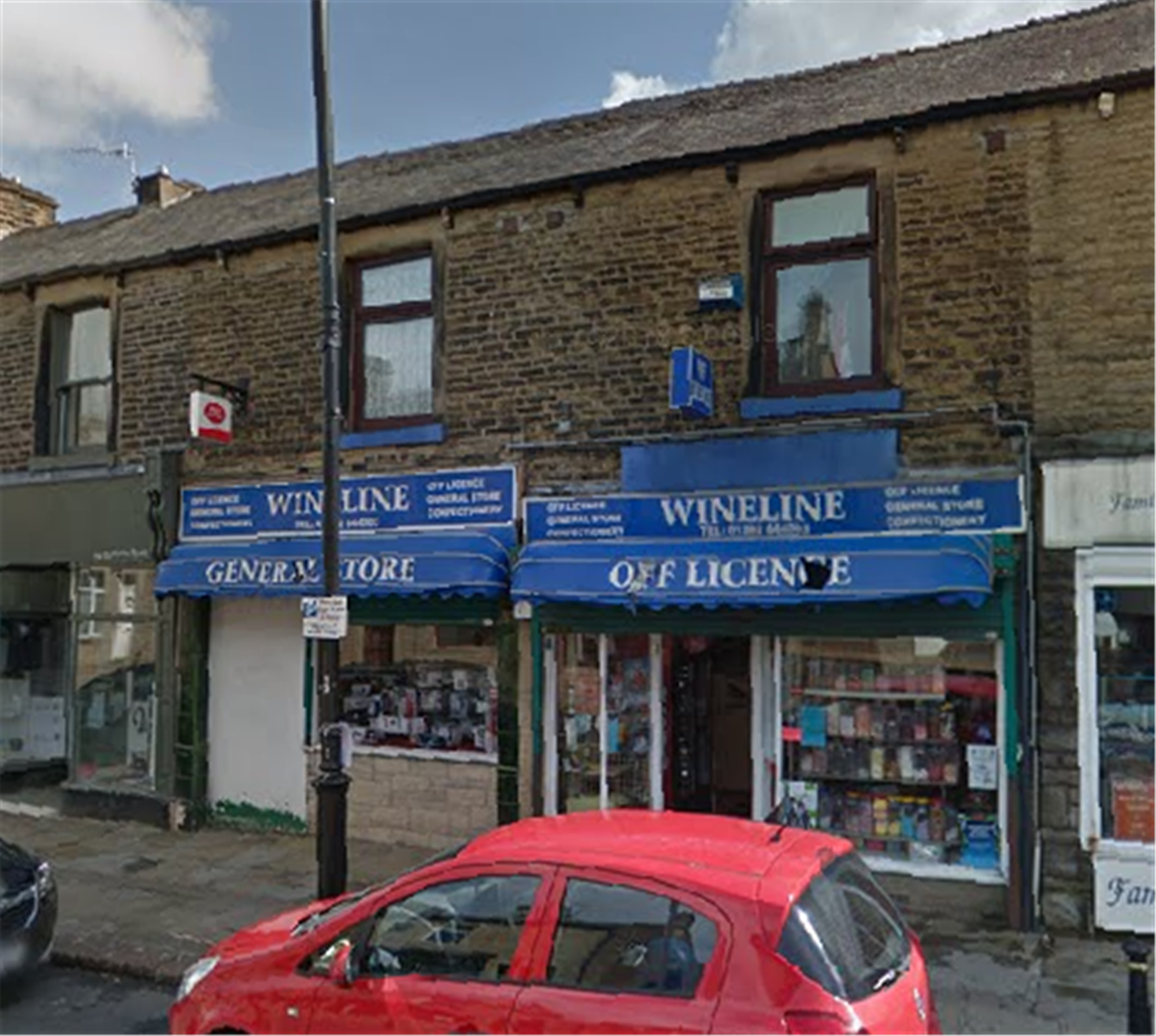 FREEHOLD LICENSED CONVENIENCE STORE & POST OFFICE WITH TWO PRIVATE APARTMENTS IN LANCASHIRE