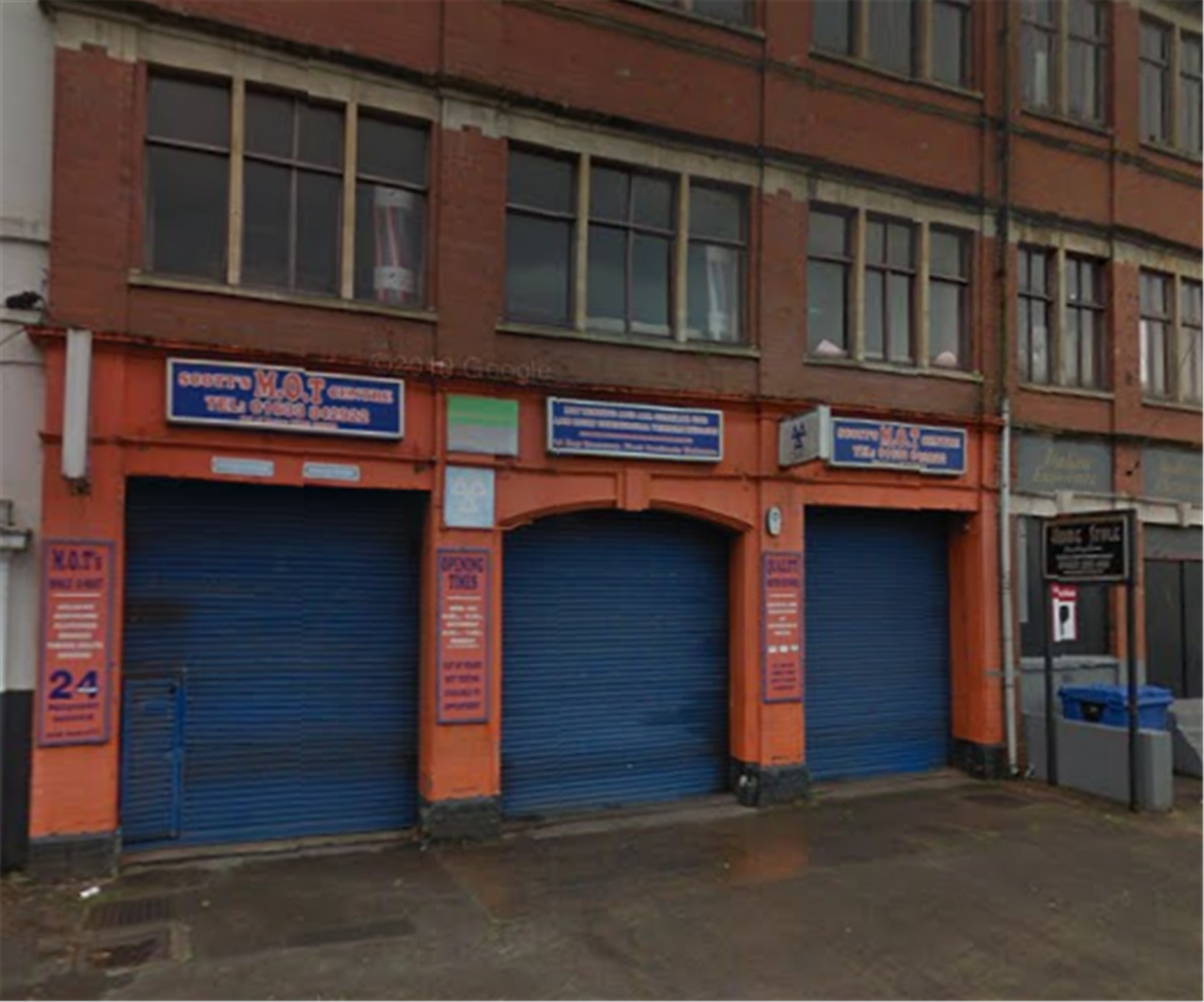 FREEHOLD MOT TESTING & REPAIRS CENTRE IN SOUTH WALES M4 CORRIDOR