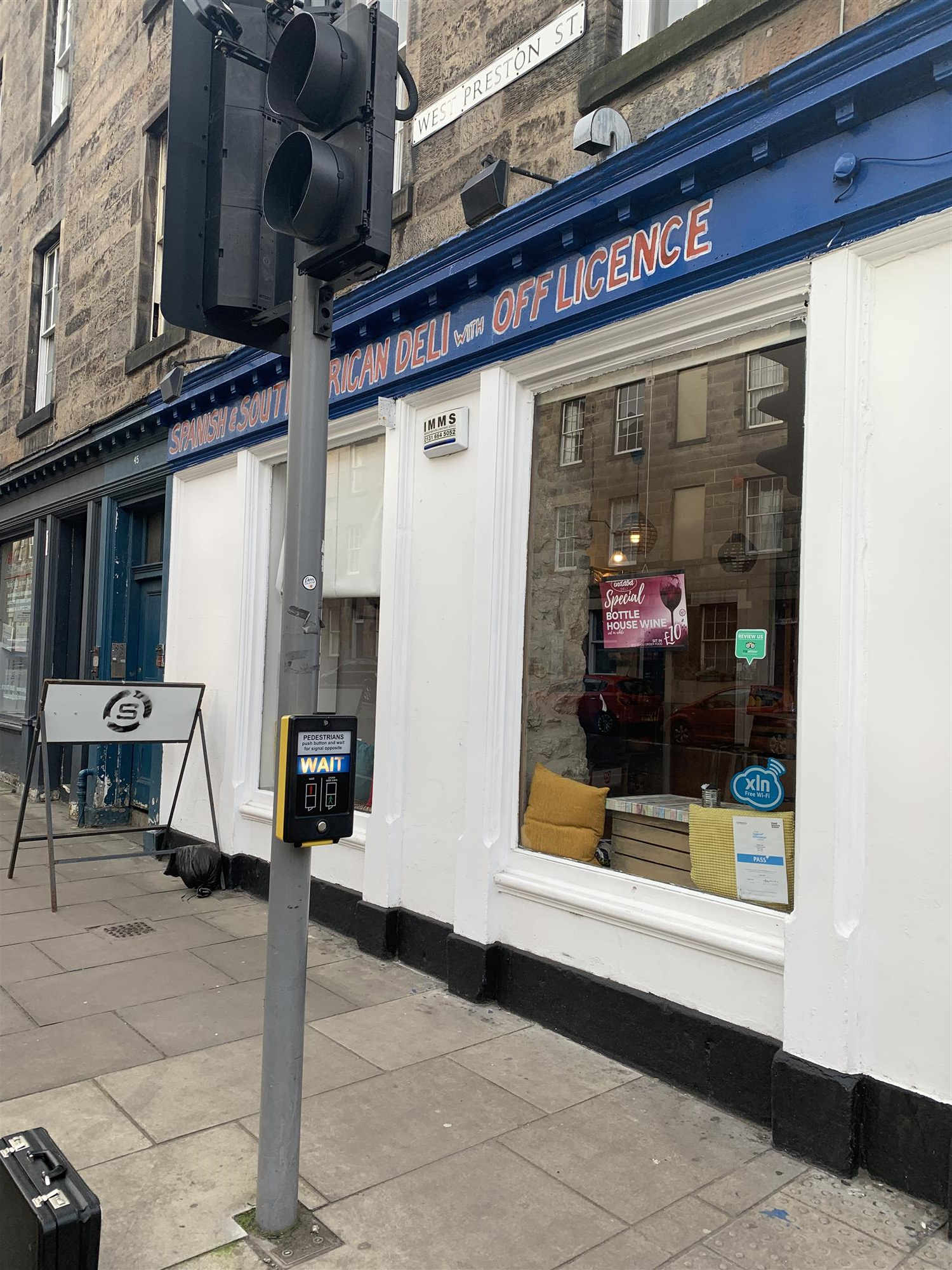 STYLISH LICENSED TAPAS BAR & DELICATESSEN IN EDINBURGH CITY CENTRE