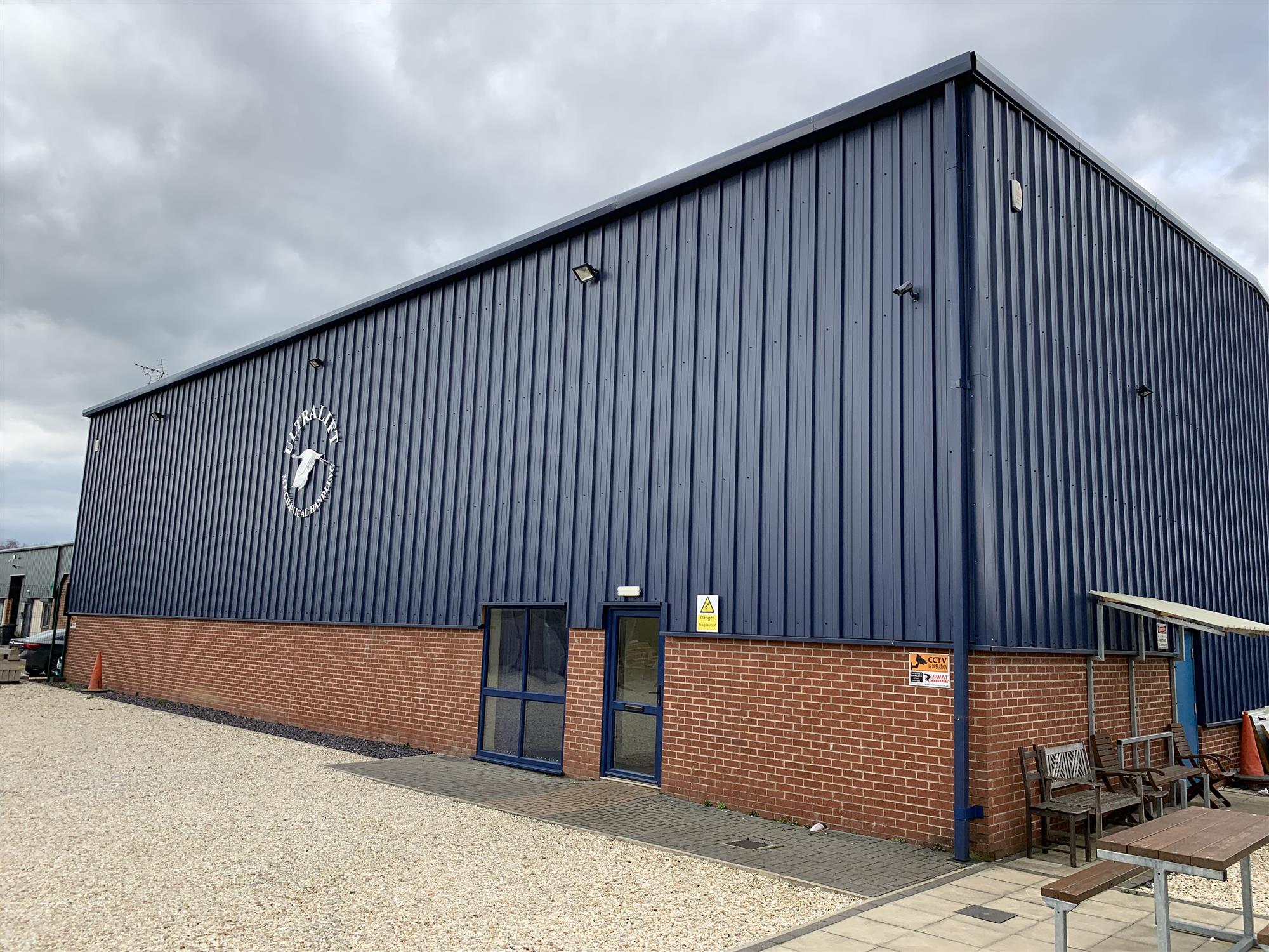 INDUSTRIAL MECHANICAL LIFTING & HANDLING SYSTEMS MANUFACTURING COMPANY IN NORTH YORKSHIRE