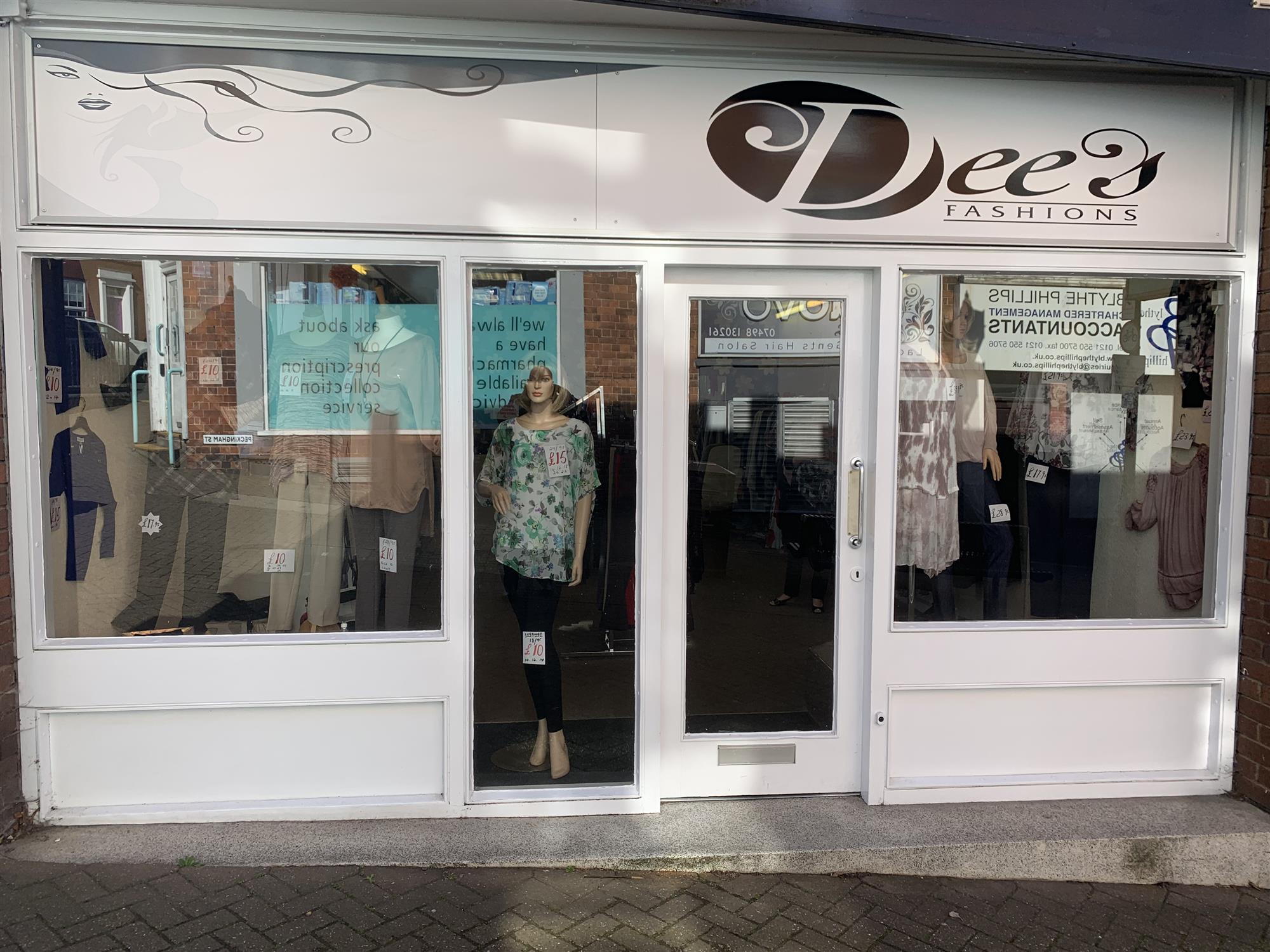 RETAIL LADIES FASHIONS & ACCESSORIES IN HALESOWEN