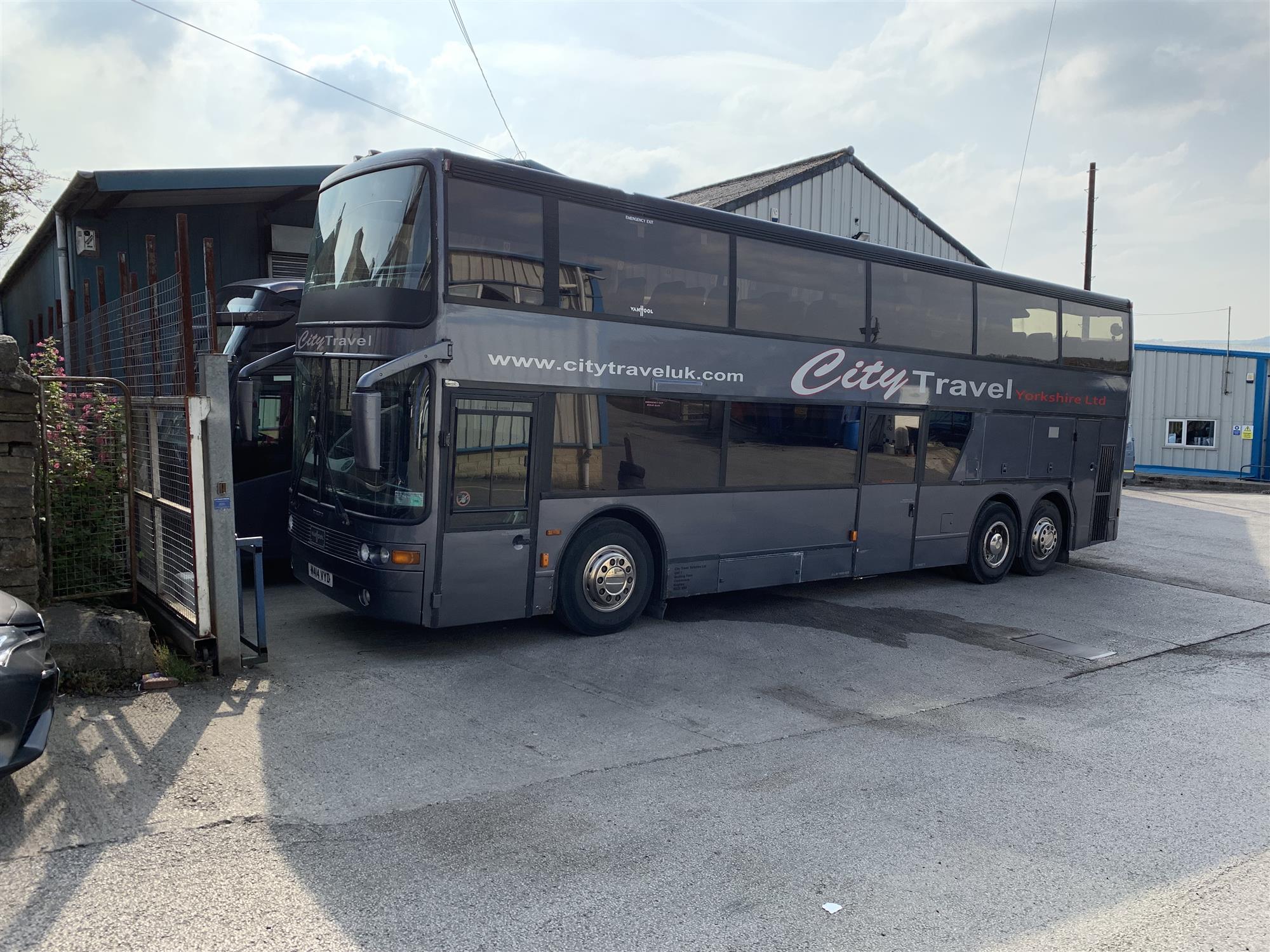PRIVATE & EXECUTIVE COACH & BUS HIRE COMPANY IN WEST YORKSHIRE
