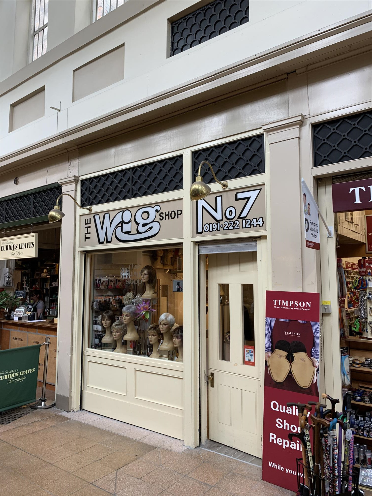 QUALITY HAIRPIECE SALES & FITTING BUSINESS IN NEWCASTLE UPON TYNE CITY CENTRE