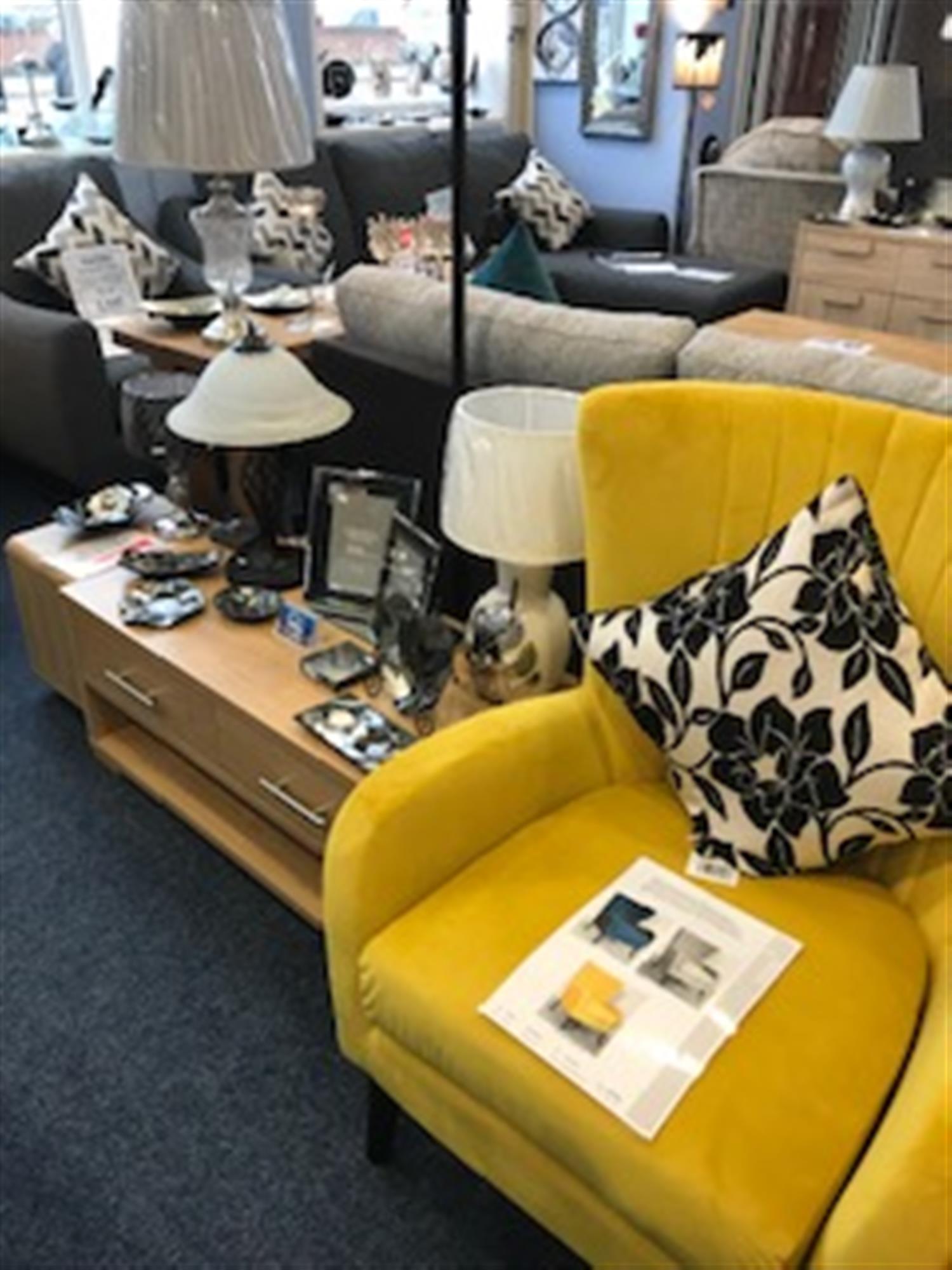 RETAIL & ONLINE HOME FURNISHINGS & INTERIOR DESIGN ACCESSORIES IN LINCOLNSHIRE TOWN CENTRE