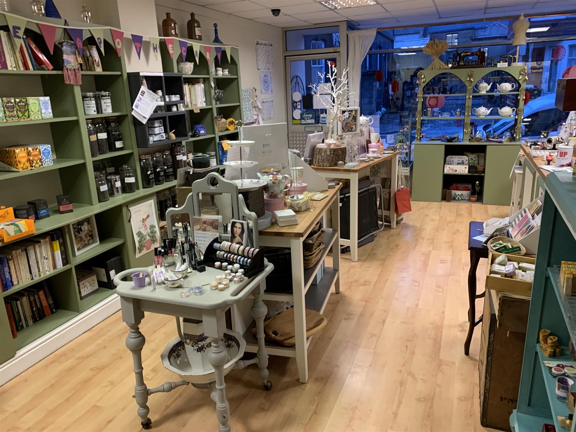 GIFT SHOP IN CARDIFF