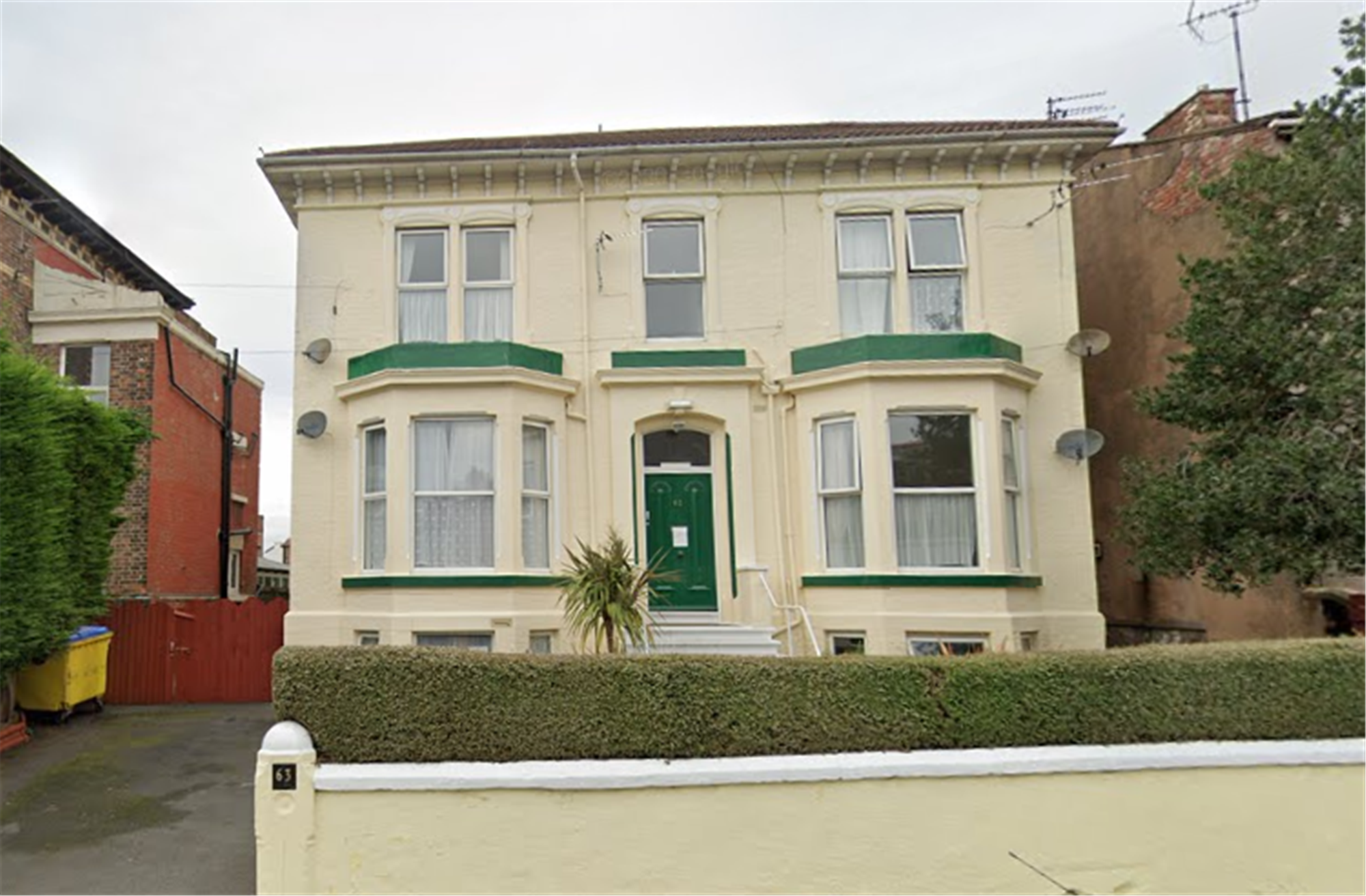 FREEHOLD RESIDENTIAL CARE HOME REG'D FOR 16 on THE WIRRAL