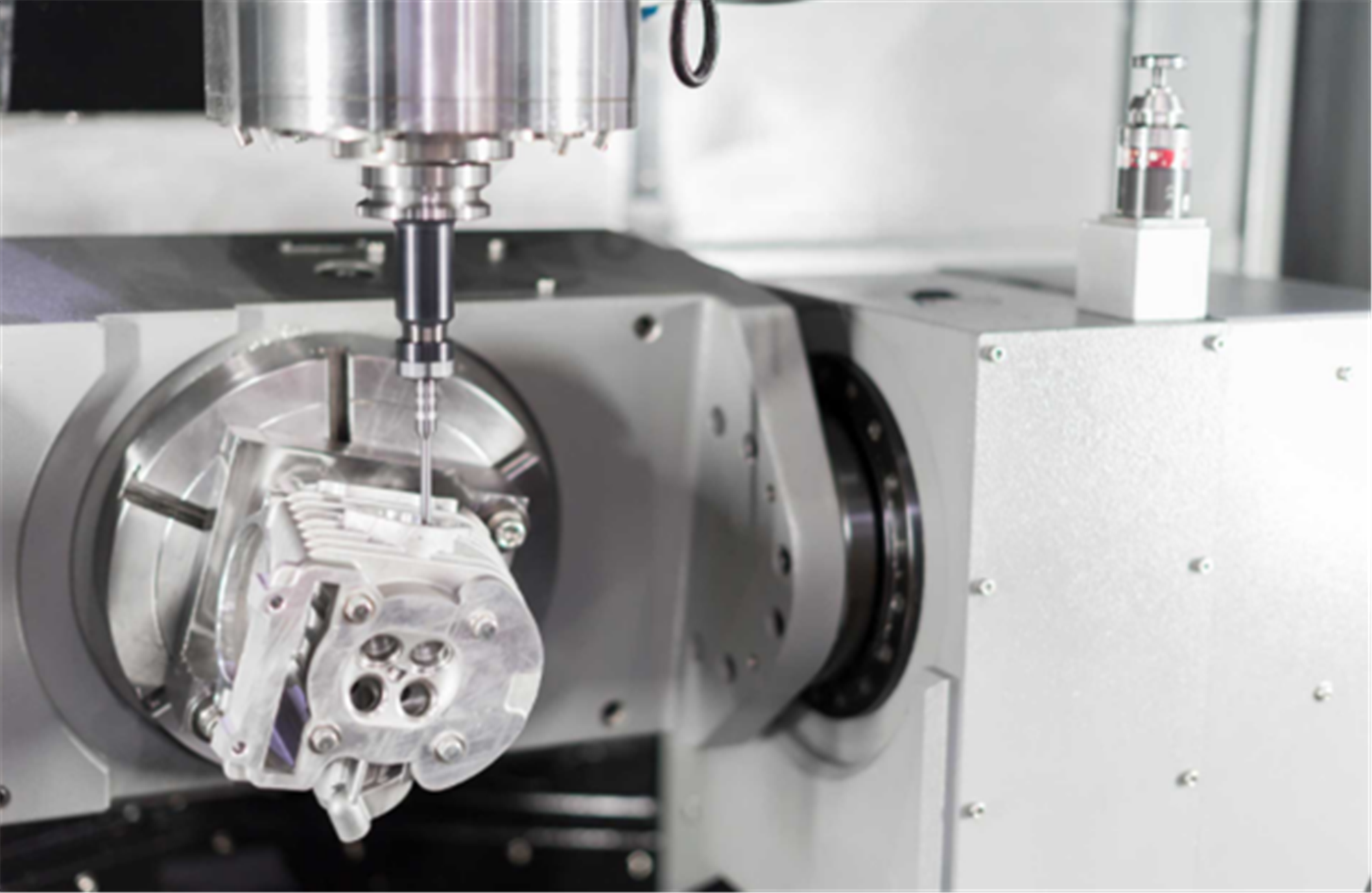 GENERAL & PRECISION ENGINEERING COMPANY in busy commercial location COVENTRY