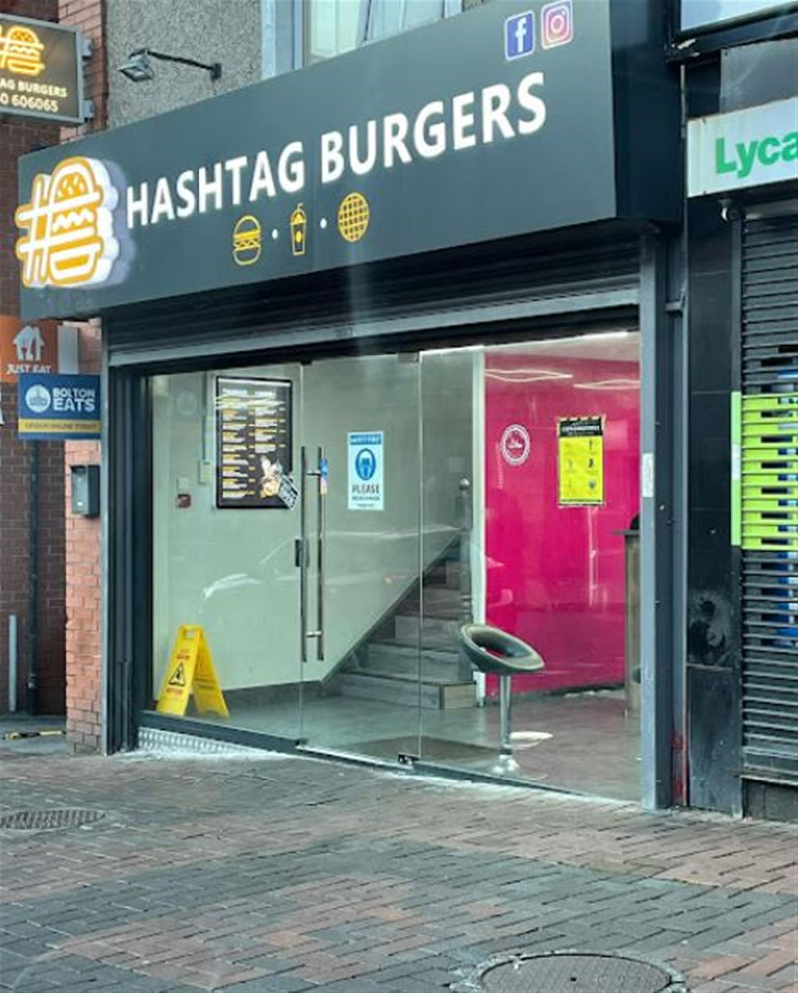 Thriving Takeaway town centre BOLTON